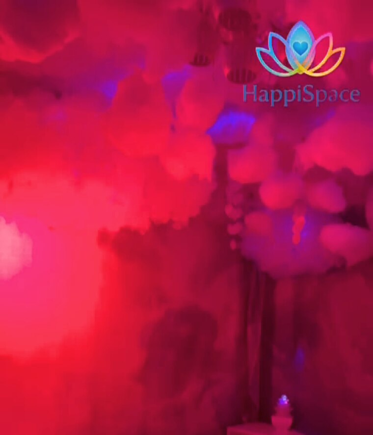 Red light therapy in the Cloud Room